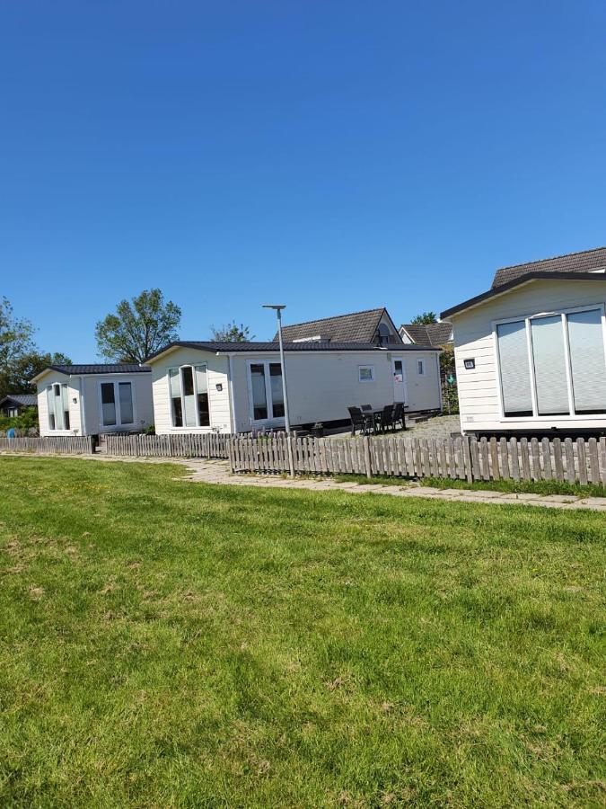 Holidays In Dirkshorn Exterior photo